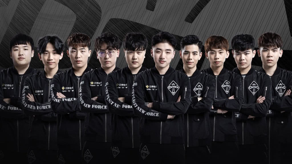 运动员们聚 运动员们聚